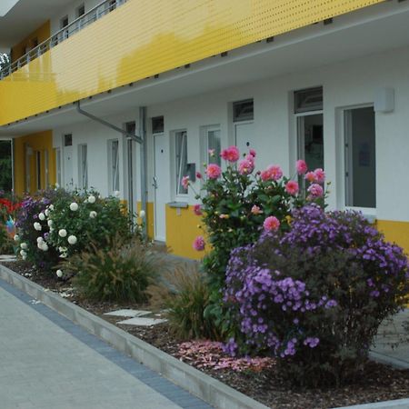 I-Motel Обертсхаузен Екстериор снимка