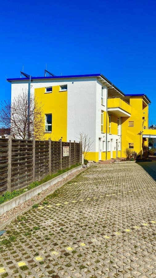 I-Motel Обертсхаузен Екстериор снимка