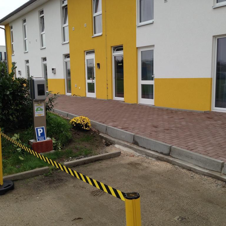 I-Motel Обертсхаузен Екстериор снимка