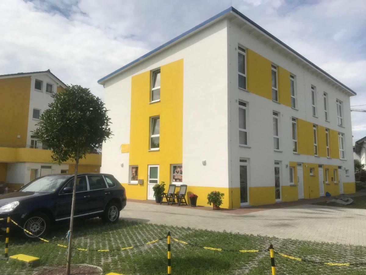 I-Motel Обертсхаузен Екстериор снимка
